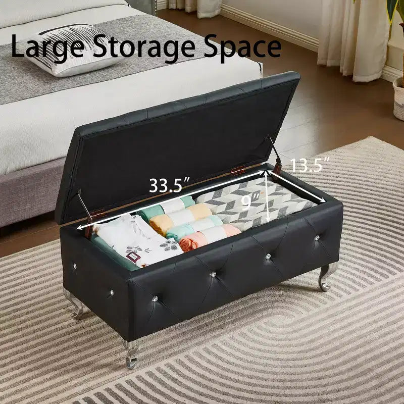 Ottoman de rangement 38 po en similicuir capitonné avec bouton en cristal