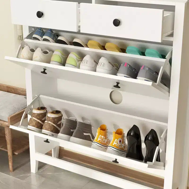 Meuble à chaussures basculant : élégant, spacieux et astucieux pour votre entrée