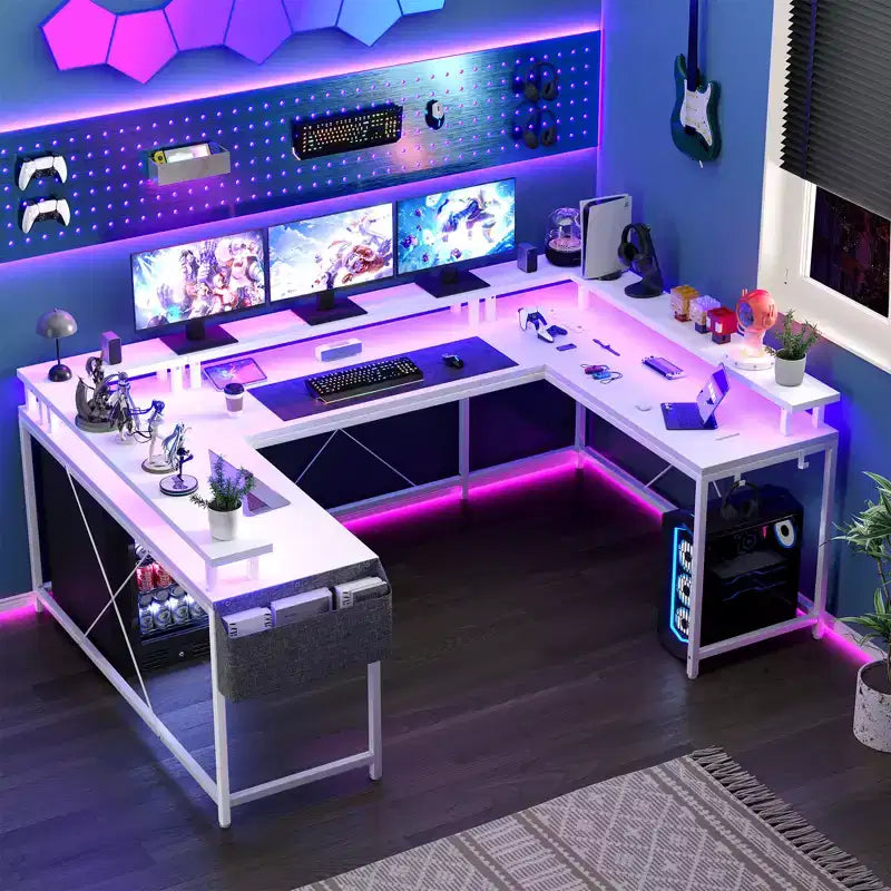 Bureau d'angle en U pour jeux vidéo avec prises électriques et lumières LED, support d'écran, grand bureau d'angle
