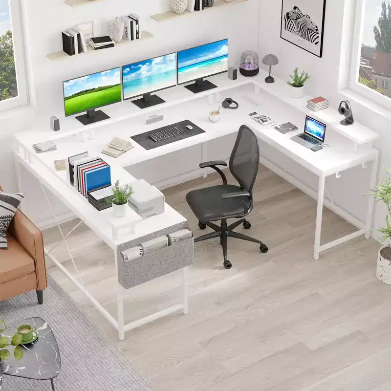 Bureau d'angle en U pour jeux vidéo avec prises électriques et lumières LED, support d'écran, grand bureau d'angle