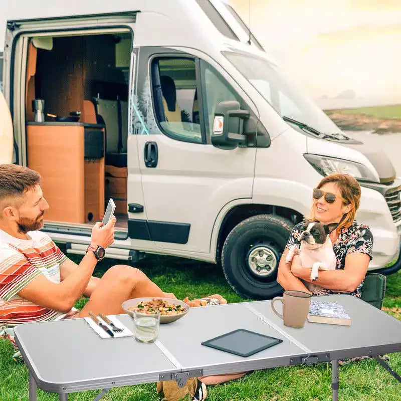 Table pliante de camping pour l'extérieur