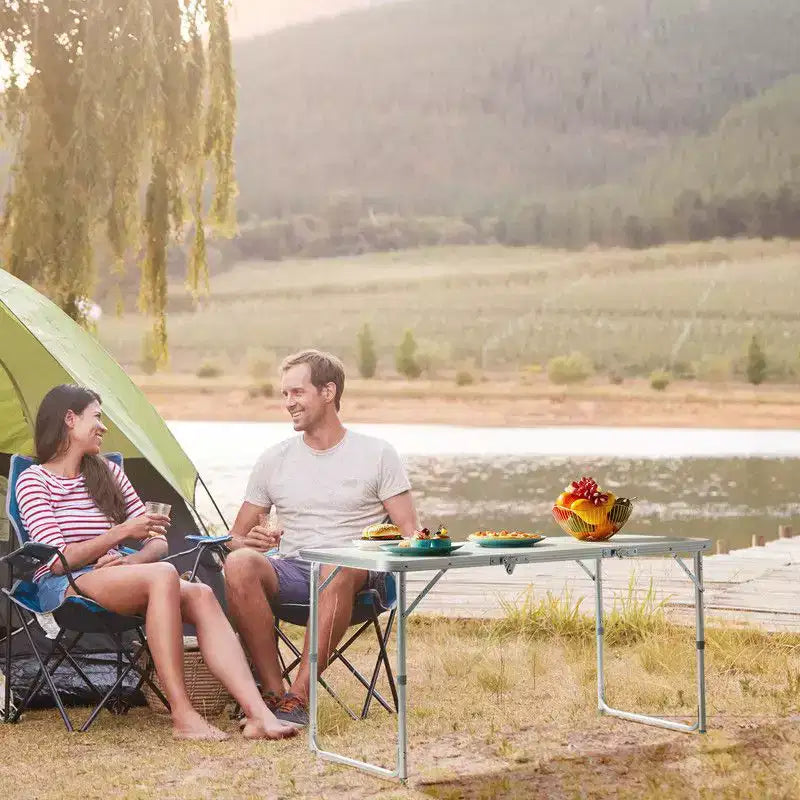 Table pliante de camping pour l'extérieur