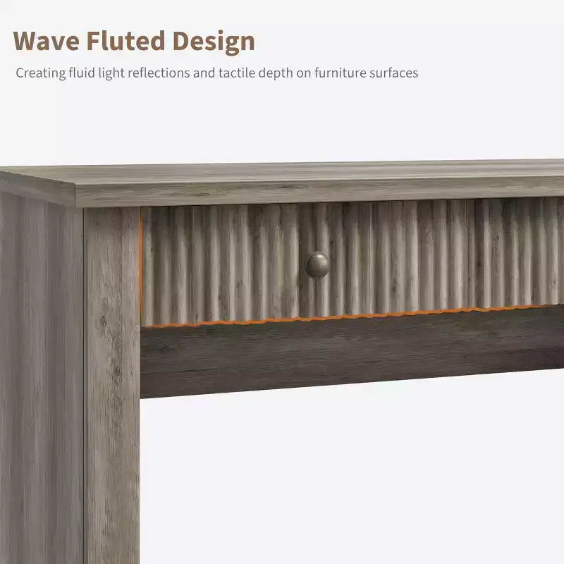 Bureau de télétravail cannelé de 137 cm avec tiroirs et chargement USB intégré, bureau d'écriture moderne pour salle d'étude